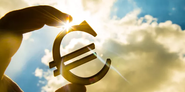 EUR/JPY: bulls took a break